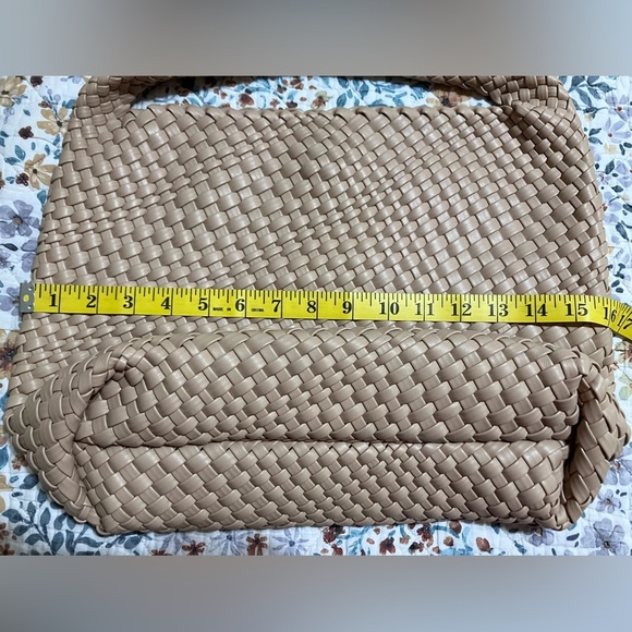 Soft Pink Woven Hobo Bag - Picture 6 of 8